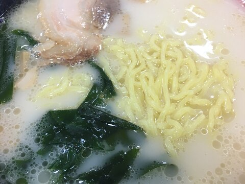 手軽に本格！鶏白湯塩ラーメン